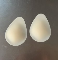 画像2: シリコンブラ　ヌーブラ　盛りブラ水着工場 (2)